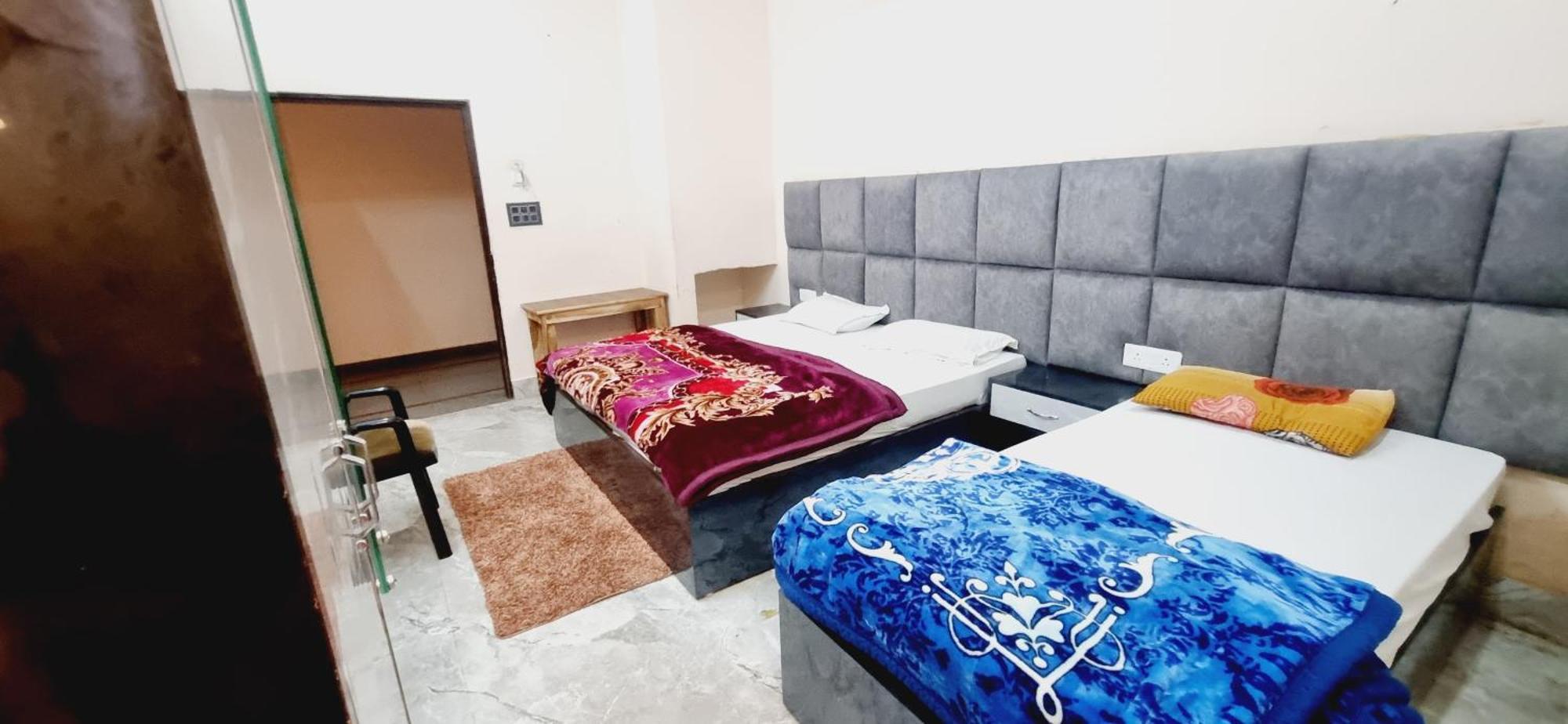 Surya Palace Ayodhya Экстерьер фото