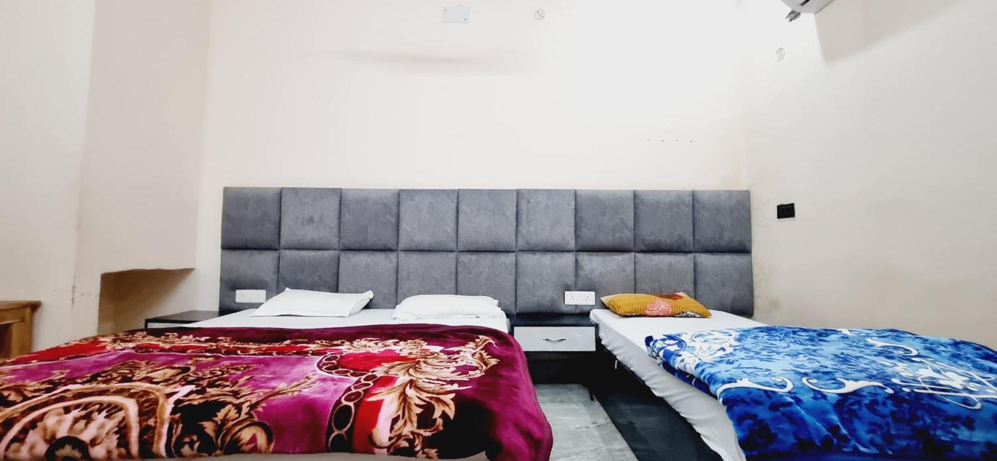 Surya Palace Ayodhya Экстерьер фото